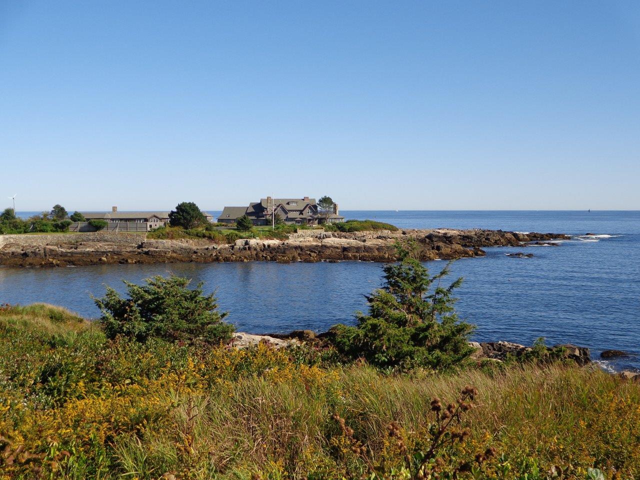 bush home at walkers point in maine
