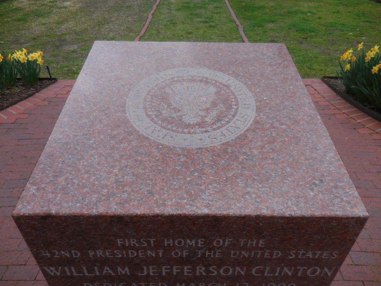 Bill Clinton historical marker