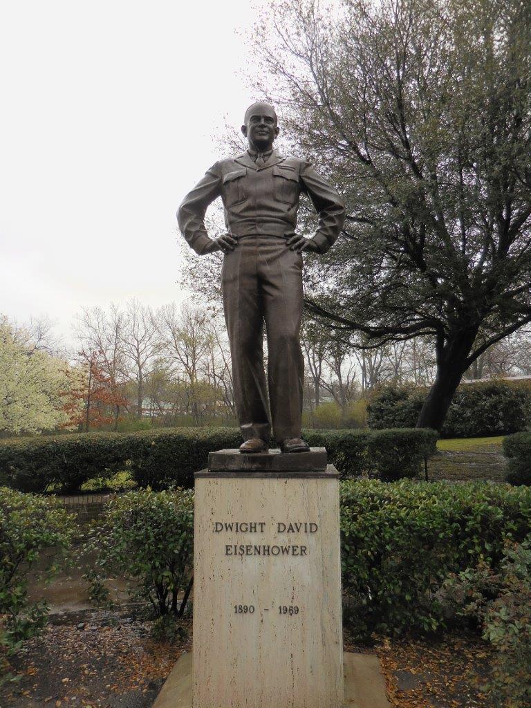 Dwight Eisenhower monument
