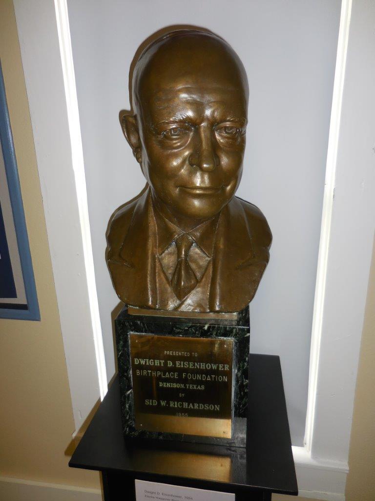 Dwight Eisenhower bust
