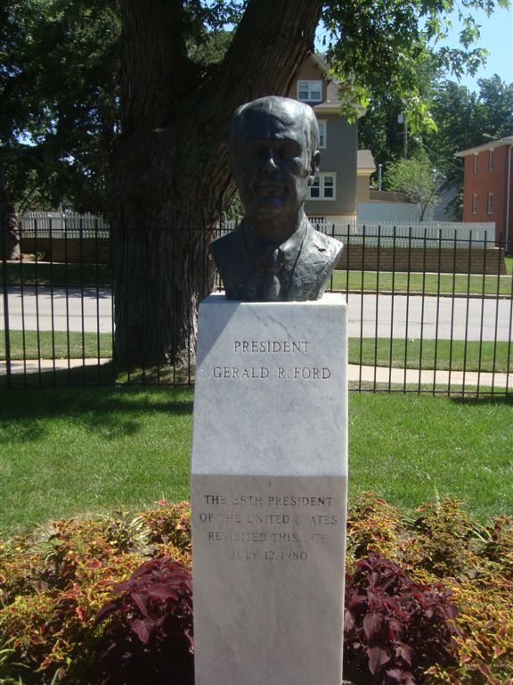Bust of Gerald Ford