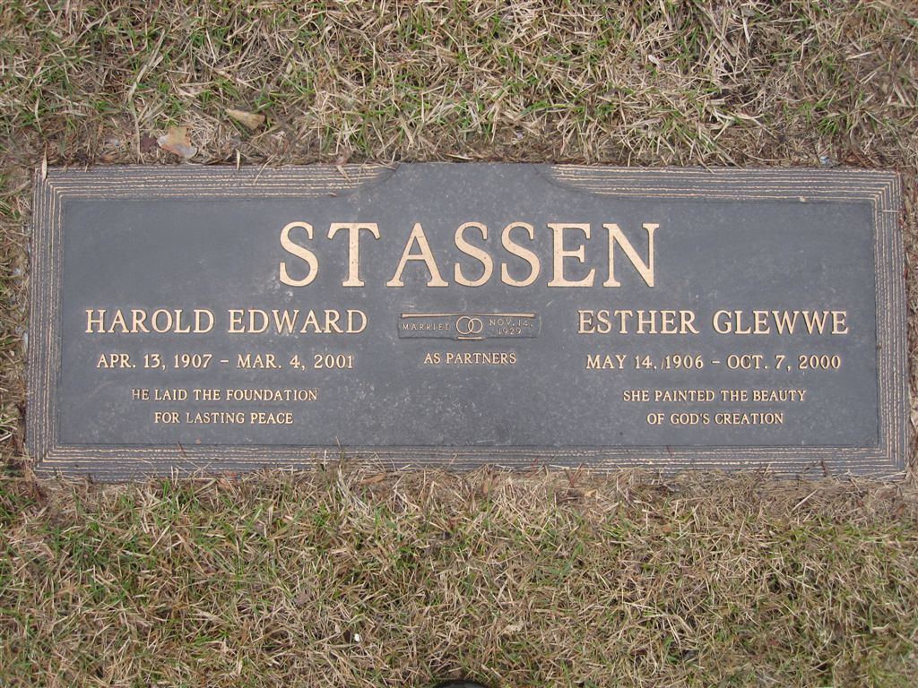 Harold Stassen grave