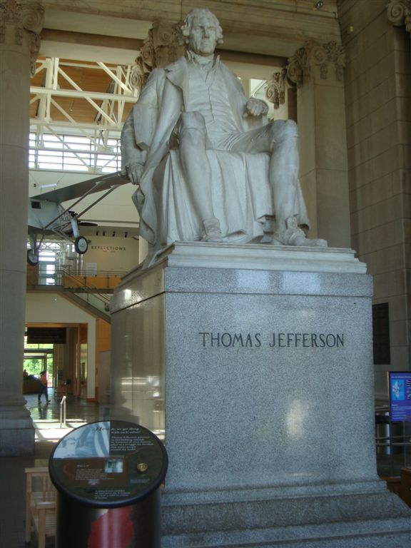 Thomas Jefferson memorial in St. Louis