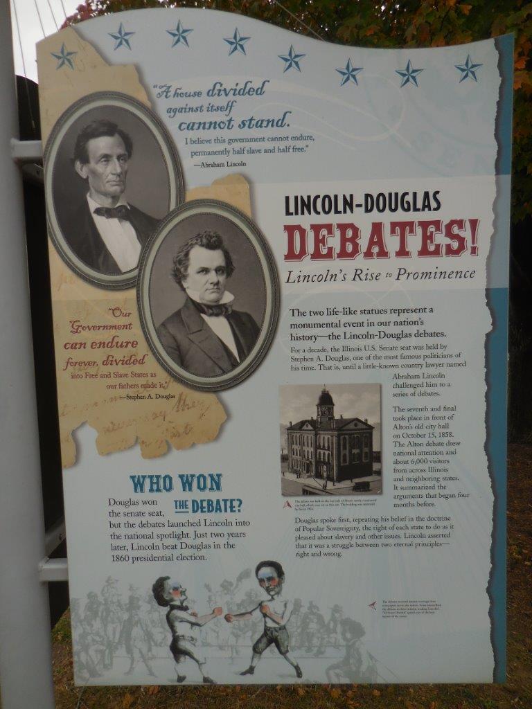 Lincoln-Douglas debate statue
