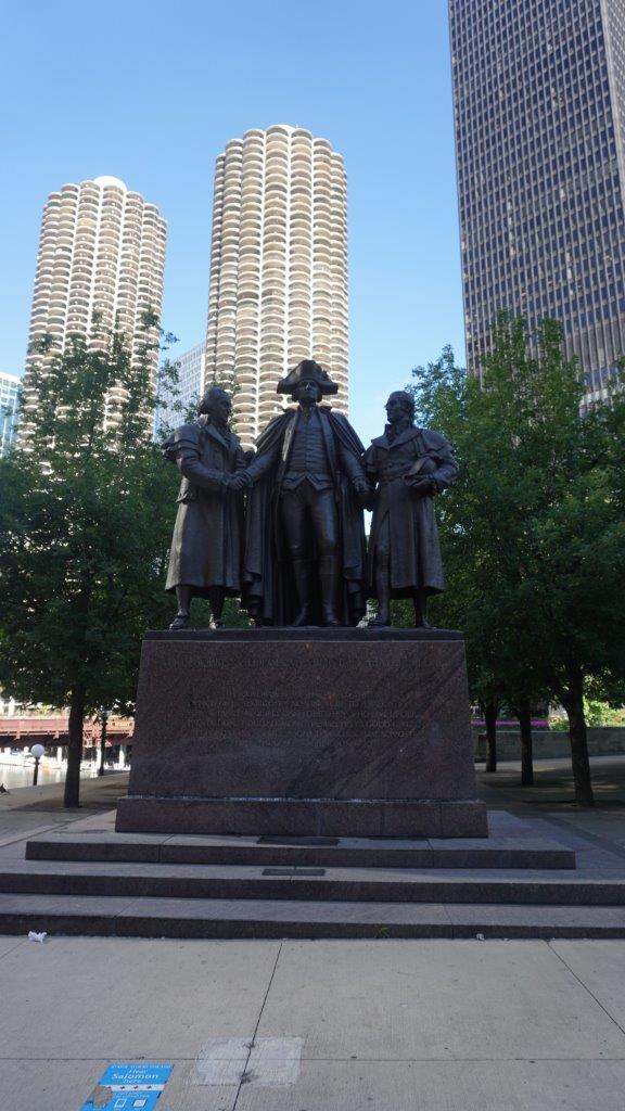 George Washington monument in Chicago