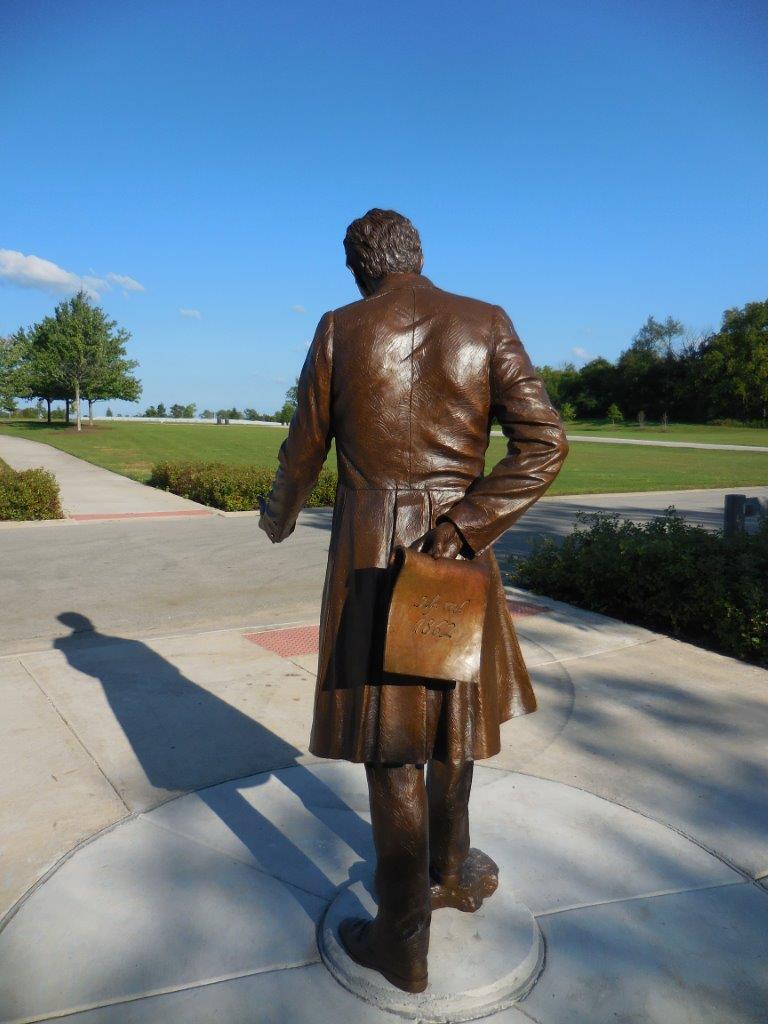 Abraham Lincoln statue at Abraham Lincoln National Cemetery
