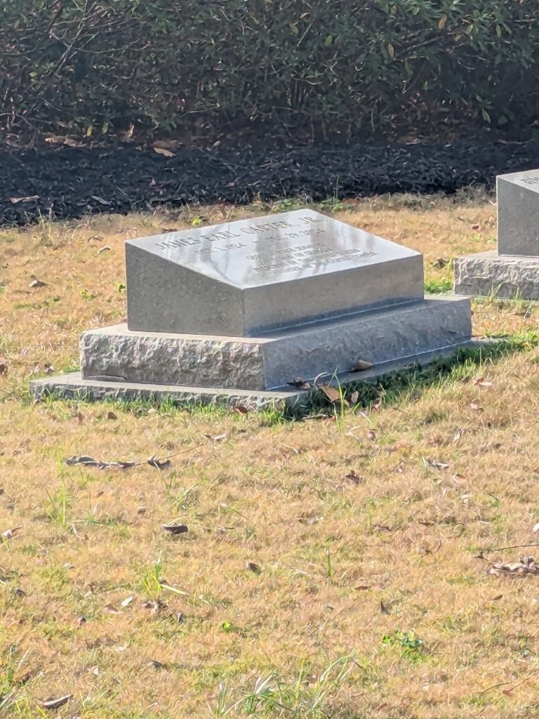 Jimmy Carter buried in Plains, Georgia