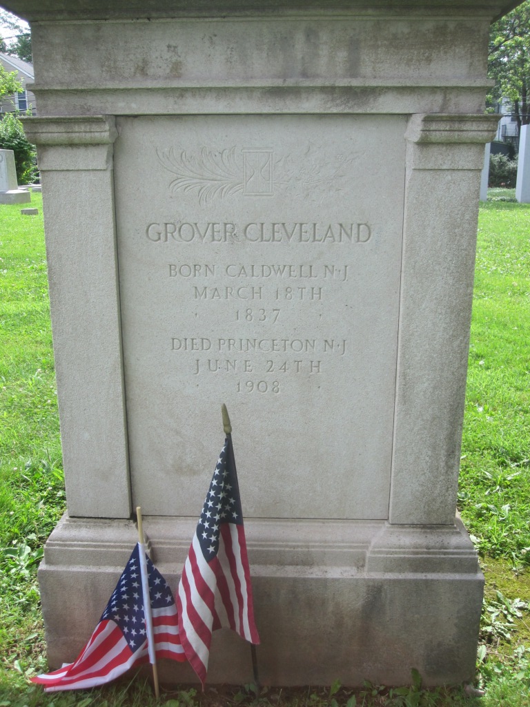 Grover Cleveland grave stone