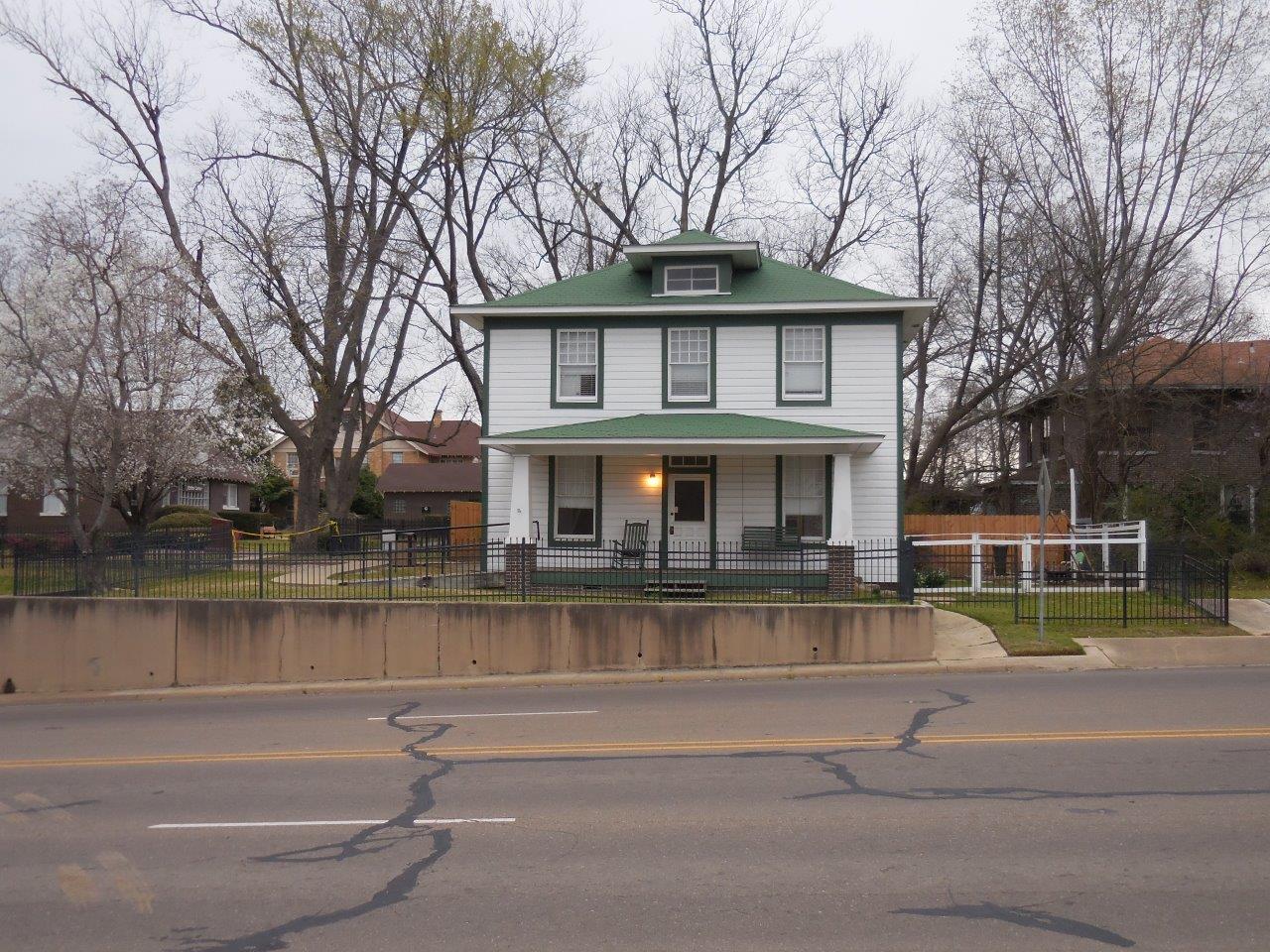 Bill Clinton first house
