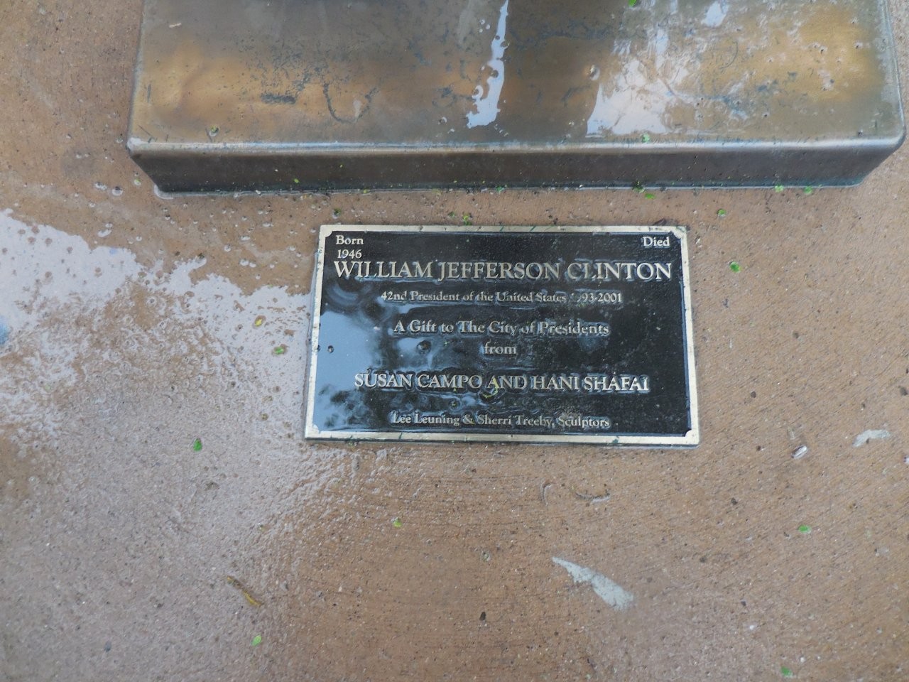 Bill Clinton statue in Rapid City, South Dakota