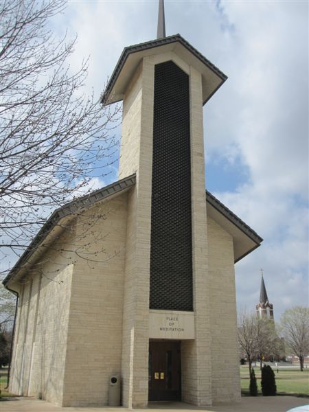where Dwight Eisenhower is buried