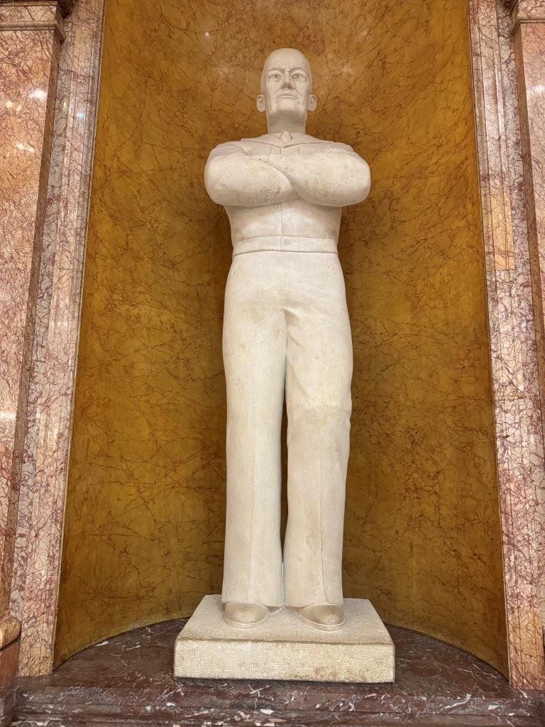 Dwight Eisenhower statue inside Kansas State Capitol