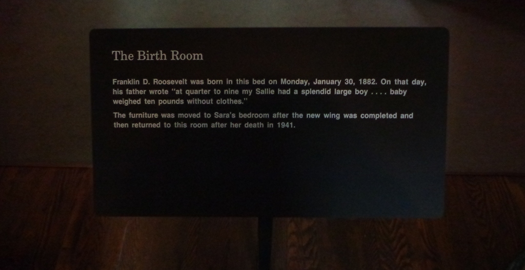 FDR birthplace room explanatory card