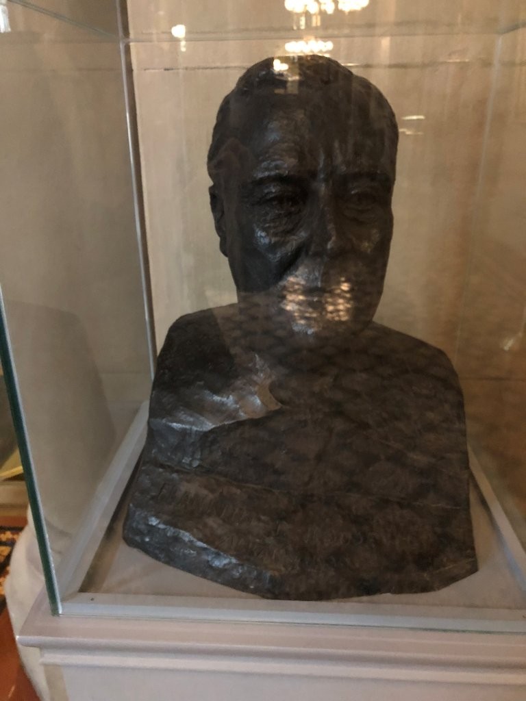 Franklin D. Roosevelt bust in Albany, New York at the state capitol