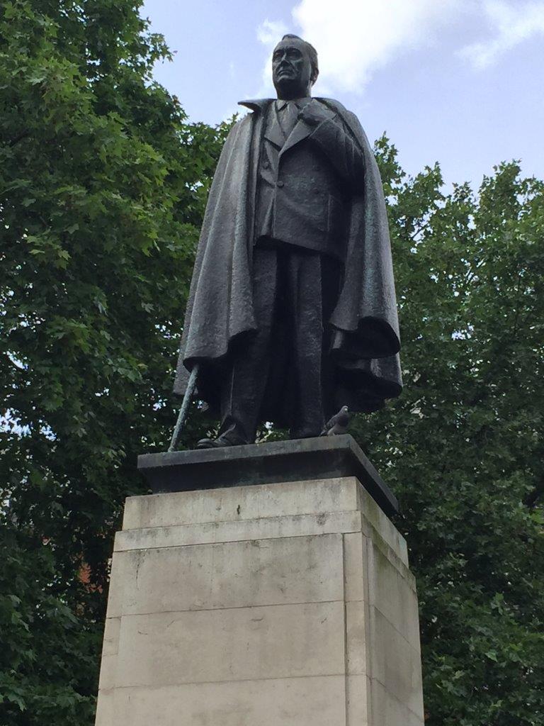 FDR statue in London