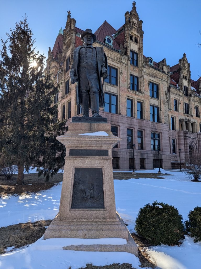 Ulysses Grant sculpture in St. Louis