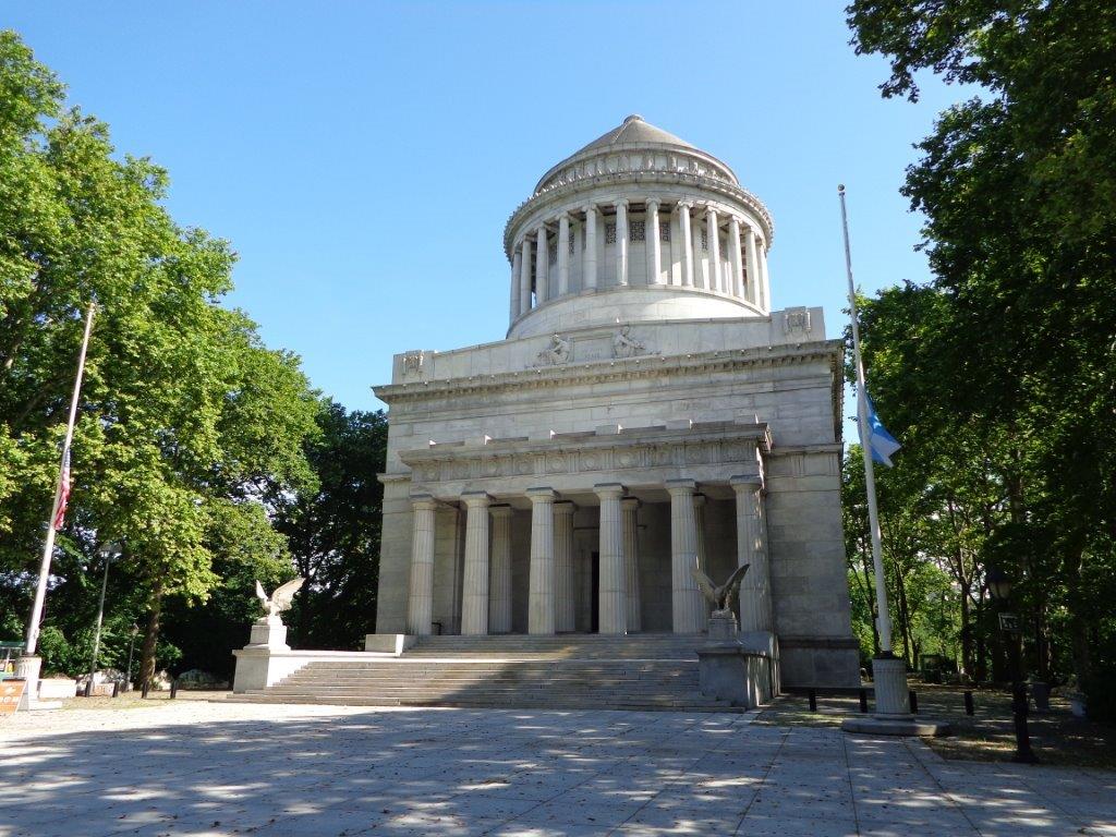 Ulysses S. Grant gravesite exterior