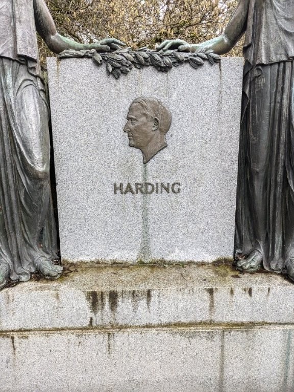 Warren Harding monument in Vancouver