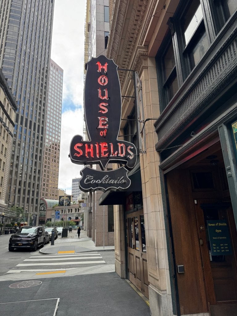 Bar where Warren Harding is rumored to have gotten drinks and died in San Francisco
