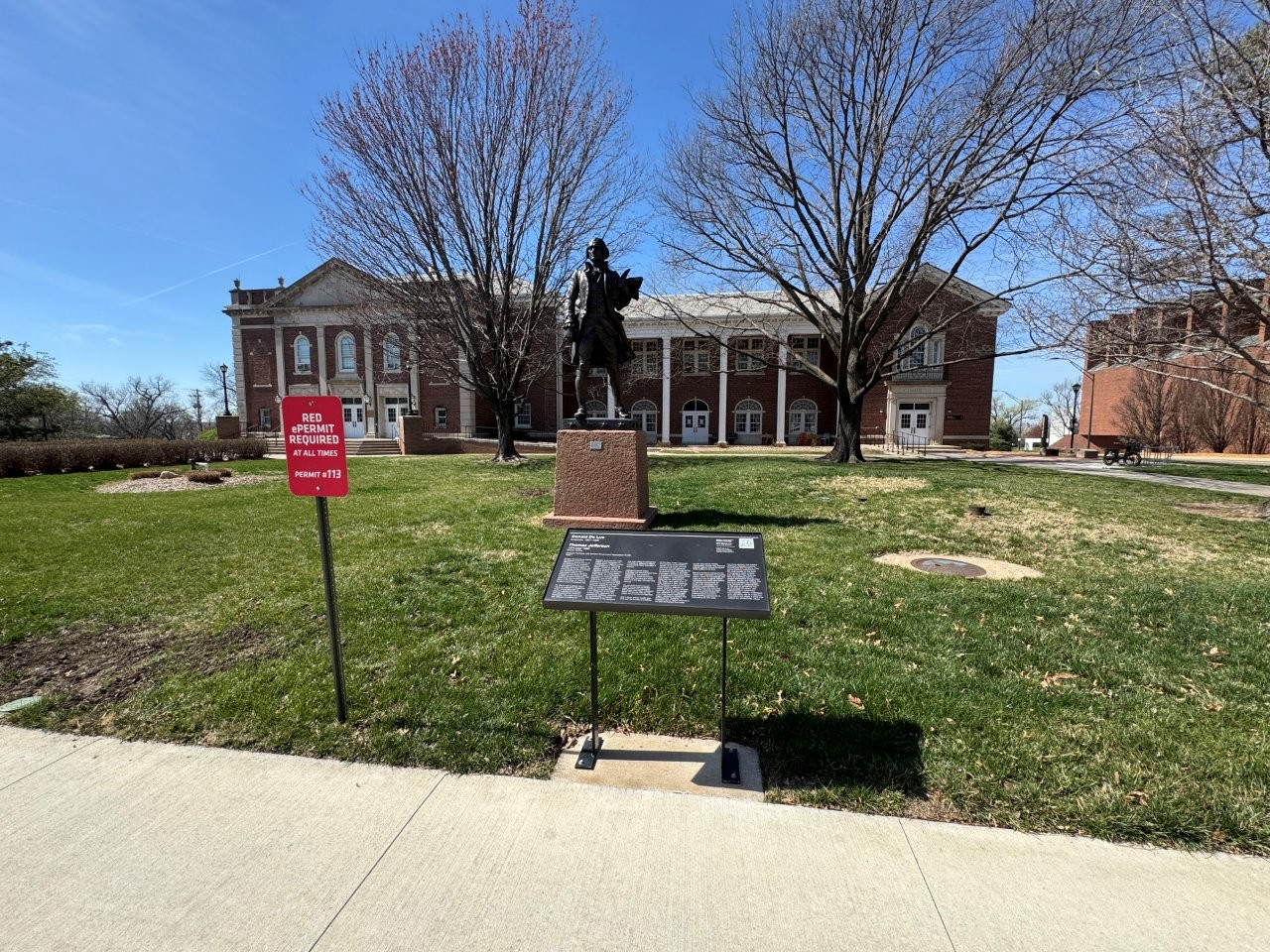 Thomas Jefferson statue at Wichita State University in Jefferson City