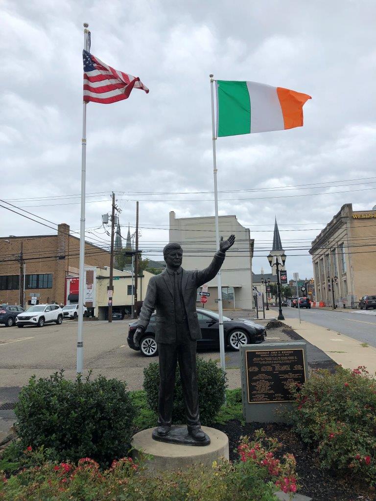 photo of John F. Kennedy statue in Pittston, PA