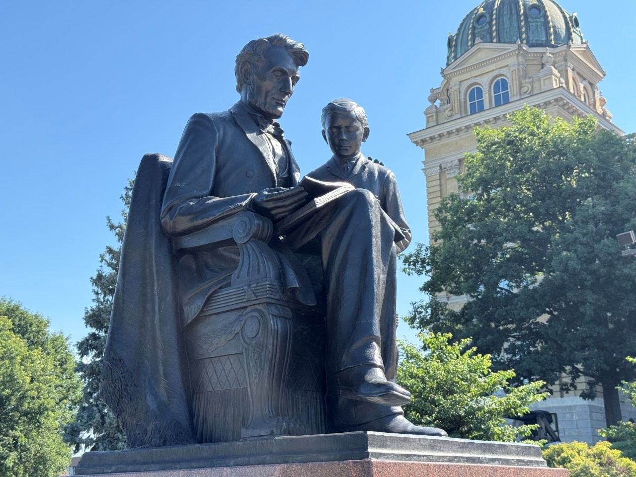 Abraham Lincoln and Tad momument at the Iowa State Capitol in Des Moines