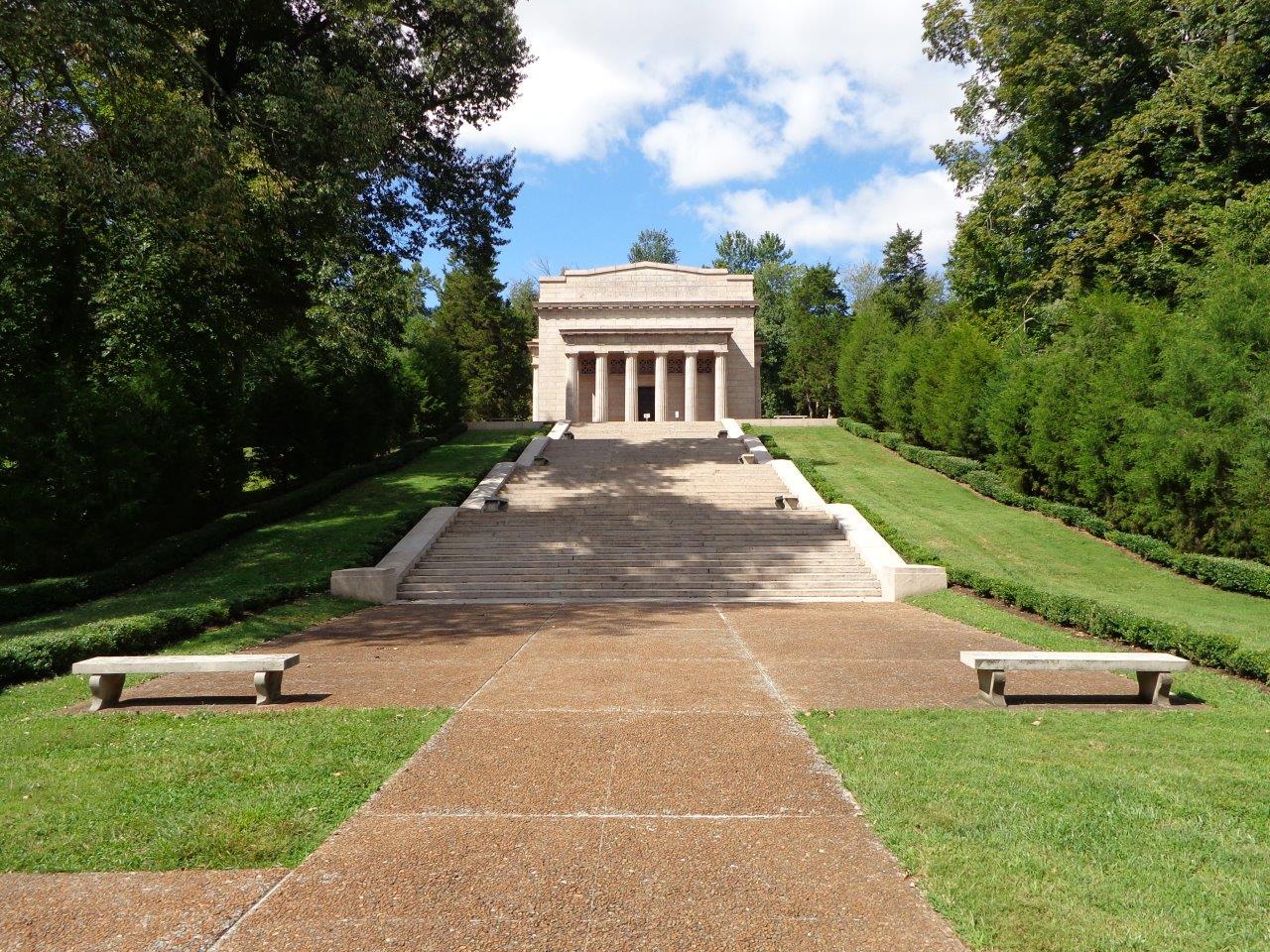 photo of Abraham Lincoln's birthplace