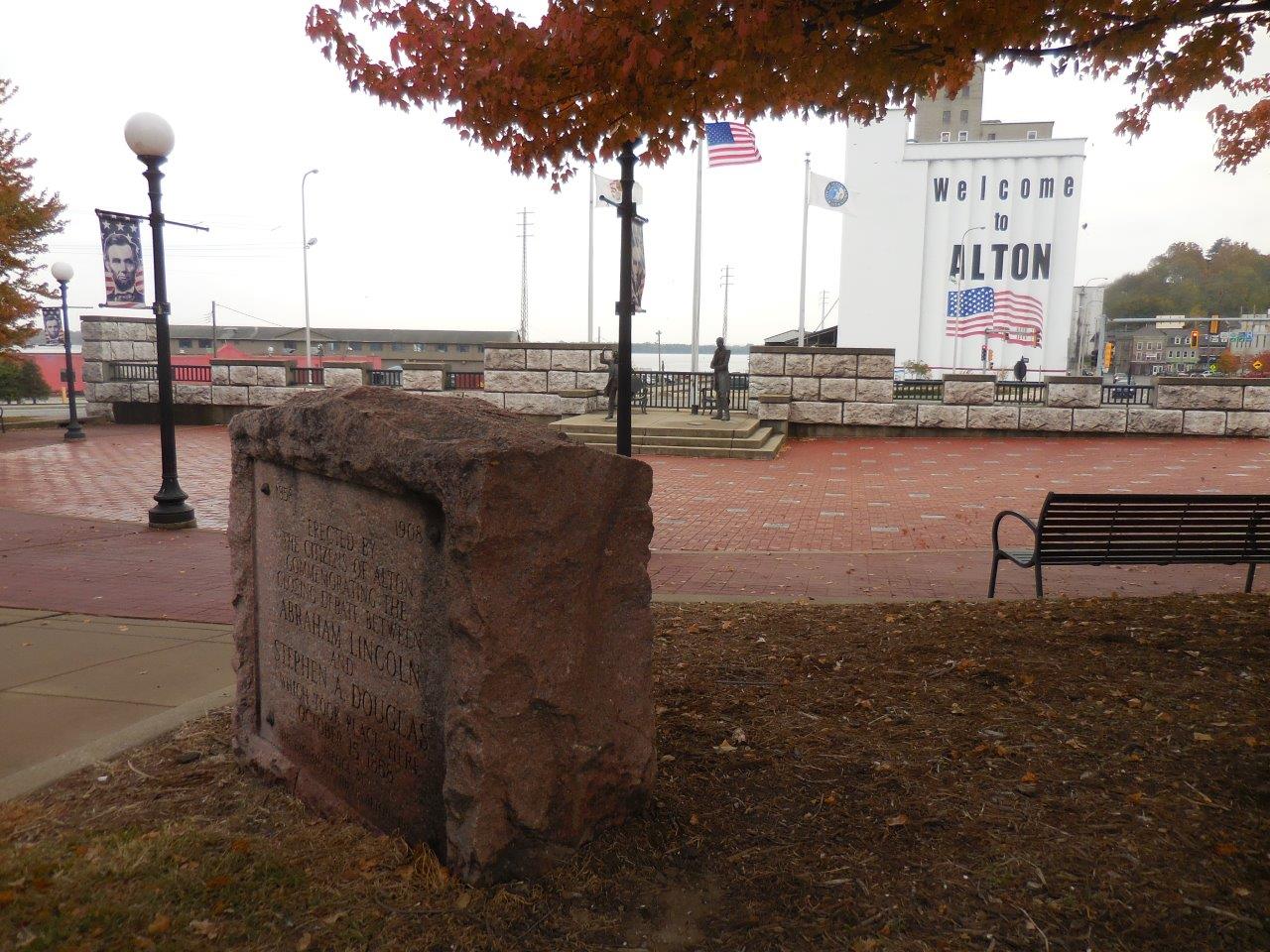 Historical marker at site of Lincoln-Douglas debate