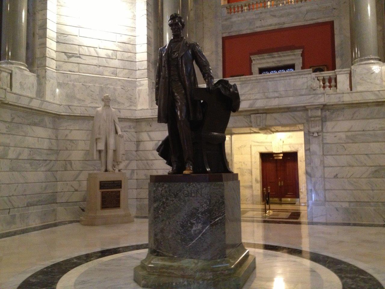 Abraham Lincoln statue in Kentucky Capitol