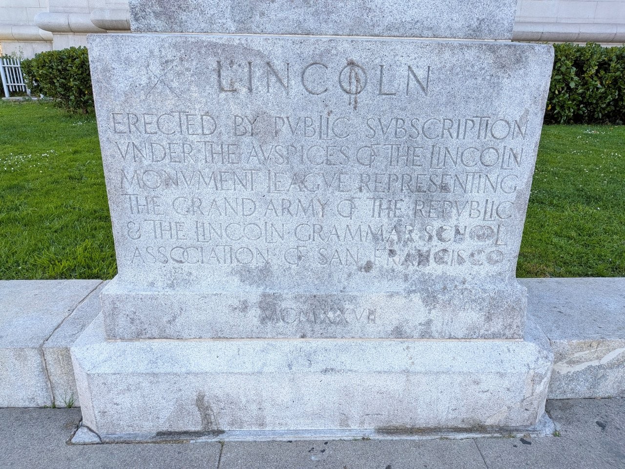 Abraham Lincoln Civic Center statue in San Francisco, California