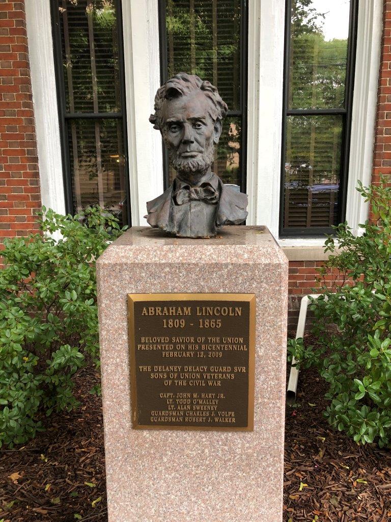 photo of Abraham Lincoln Bust in Scranton, PA