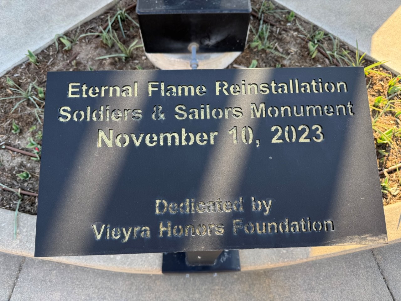 Abraham Lincoln statue on top of part of Soldiers and Sailors Monument in Hutchinson, Kansas