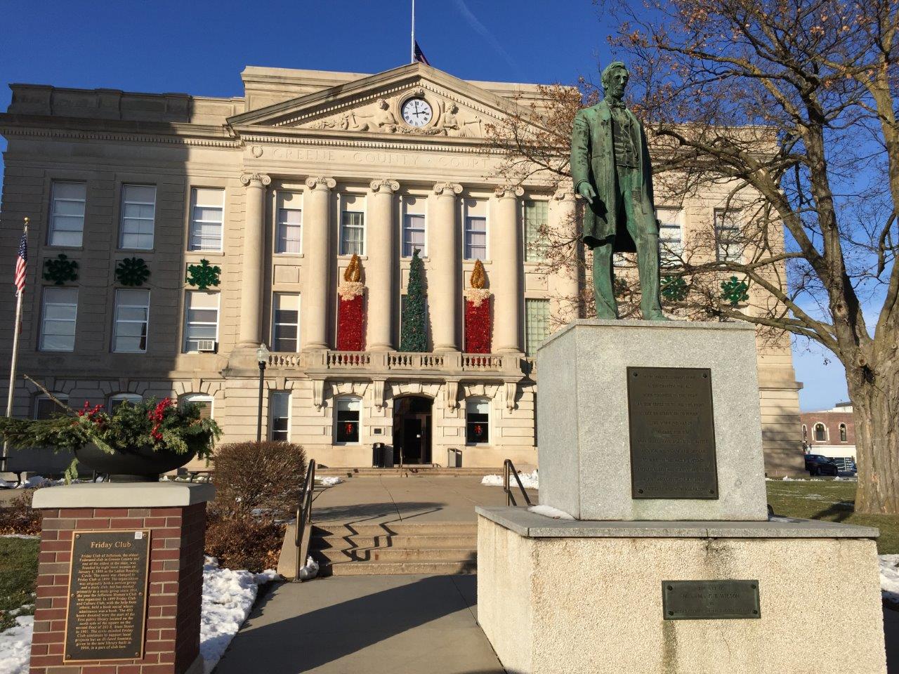 Abraham Lincoln statue in Jefferson, Iowa