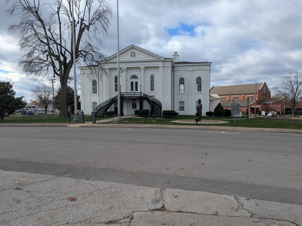 Abraham Lincoln statue in Mt. Vernon, Illinois