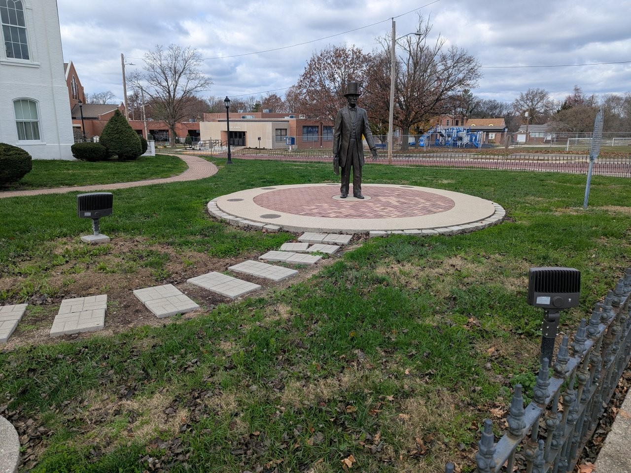 Abraham Lincoln monument in Mt. Vernon, Illinois