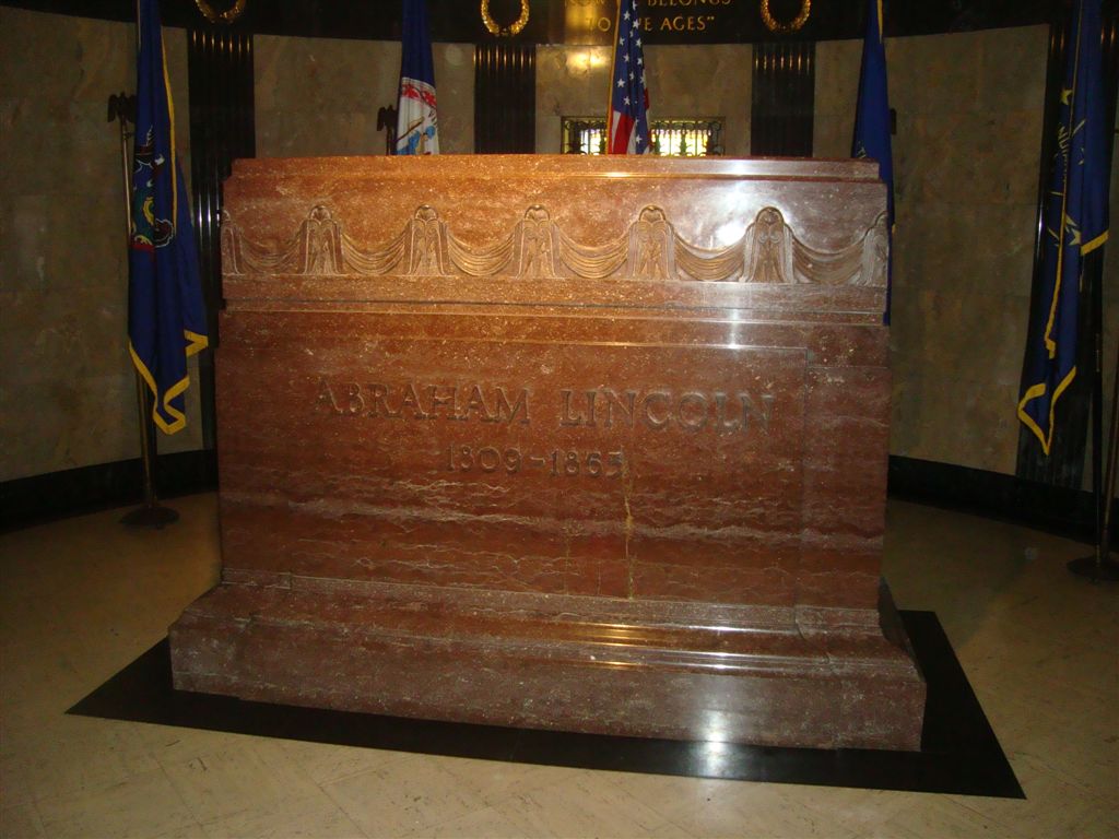 Abraham Lincoln grave stone marker inside tomb