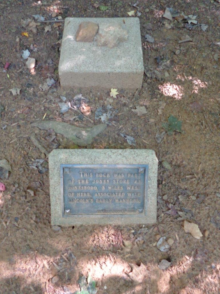 Abraham Lincoln trail of 12 stones