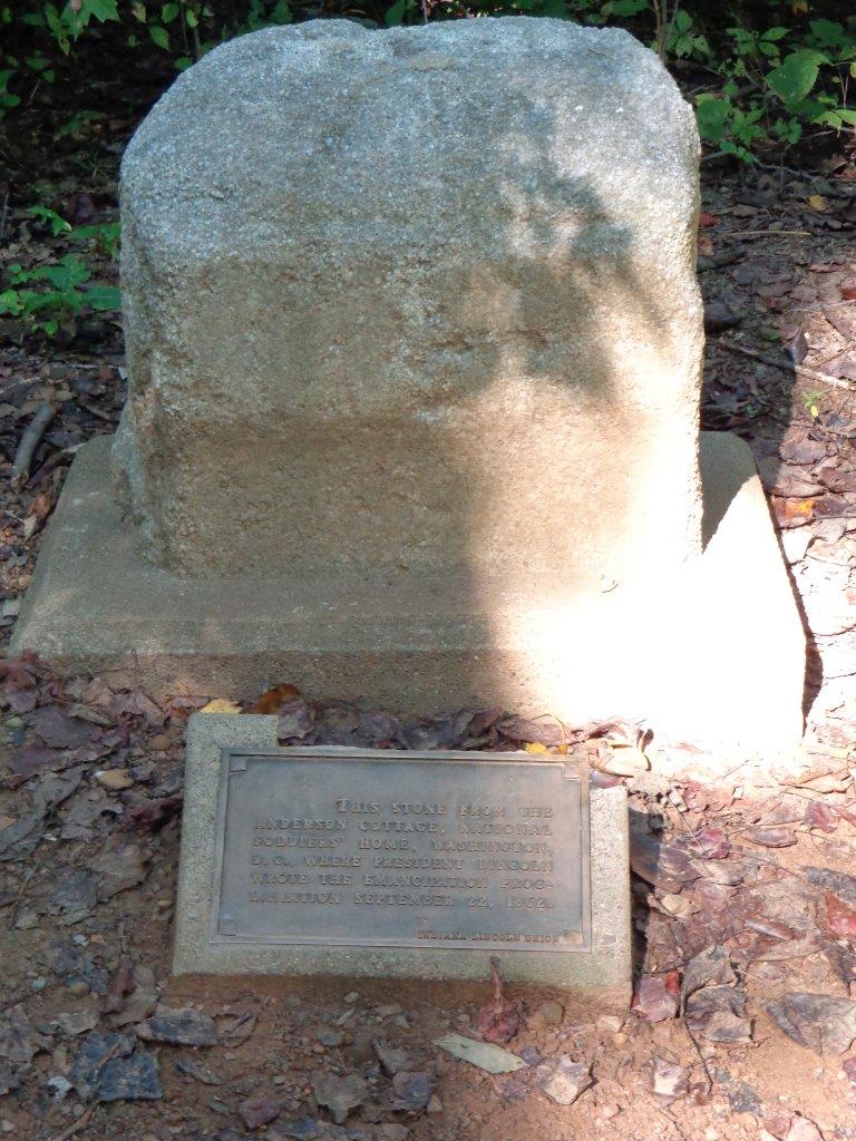 Abraham Lincoln trail of 12 stones