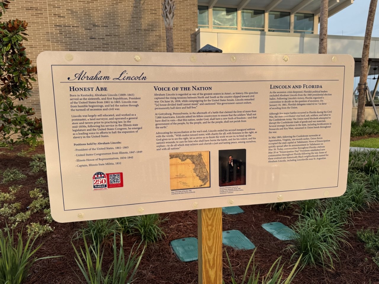 Abraham Lincoln monument in Wildwood, Florida