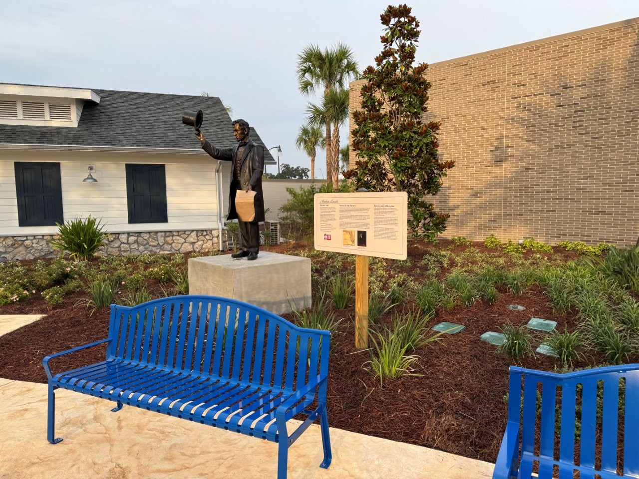 Abraham Lincoln sculpture in Wildwood, Florida