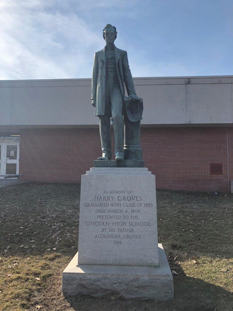 Abraham Lincoln statue Webster City Iowa