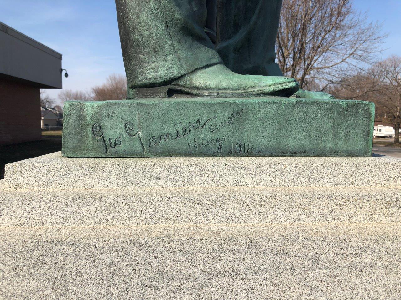 Abraham Lincoln statue Webster City Iowa