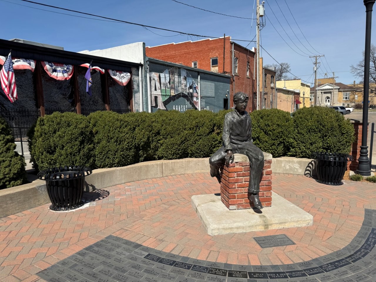 Little Ike Statue in Abilene, Kansas