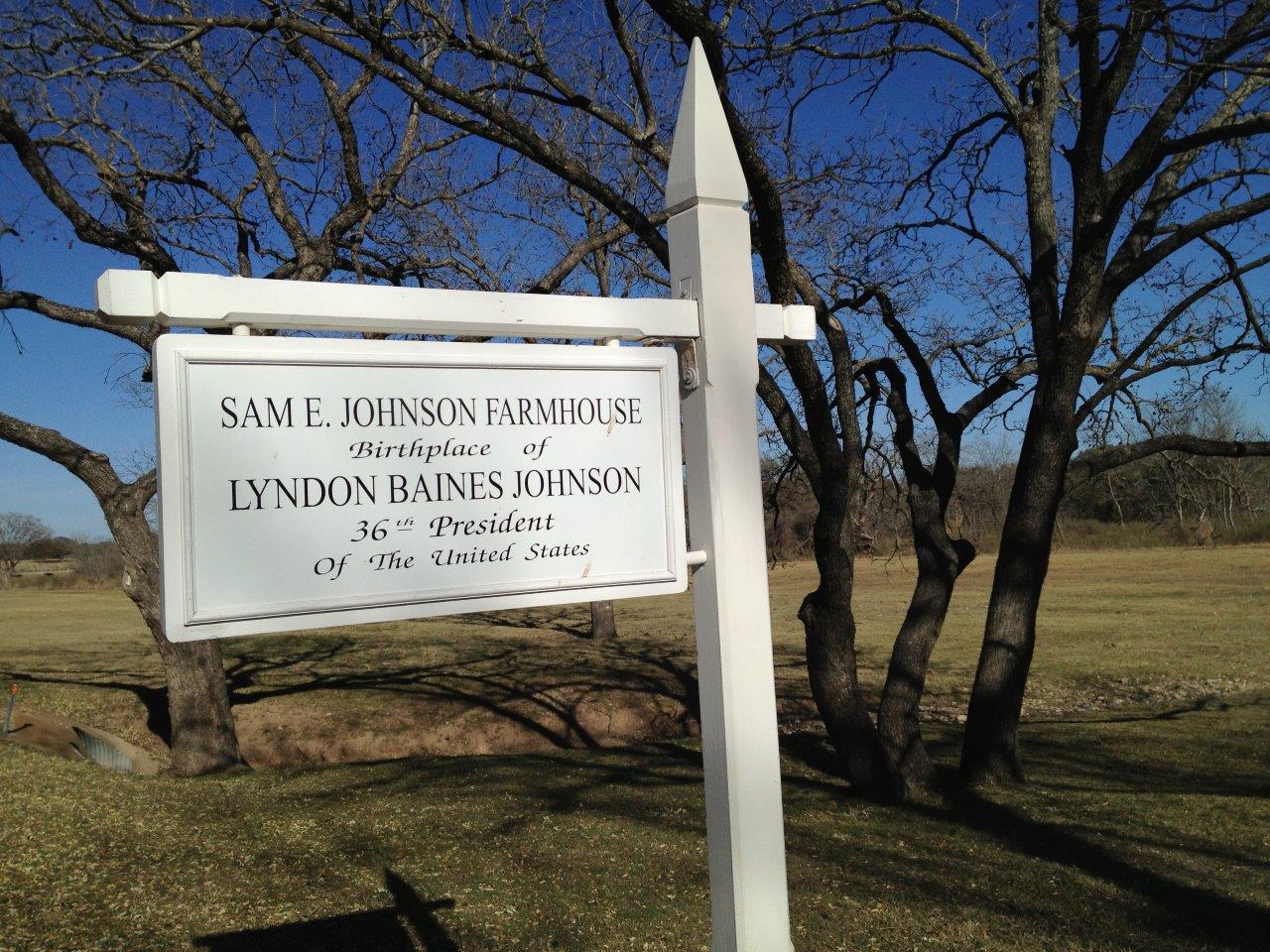 Lyndon Johnson birthplace sign