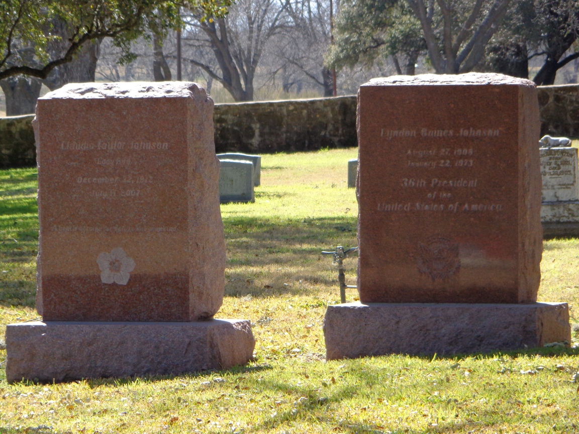 Lyndon Johnson grave stone