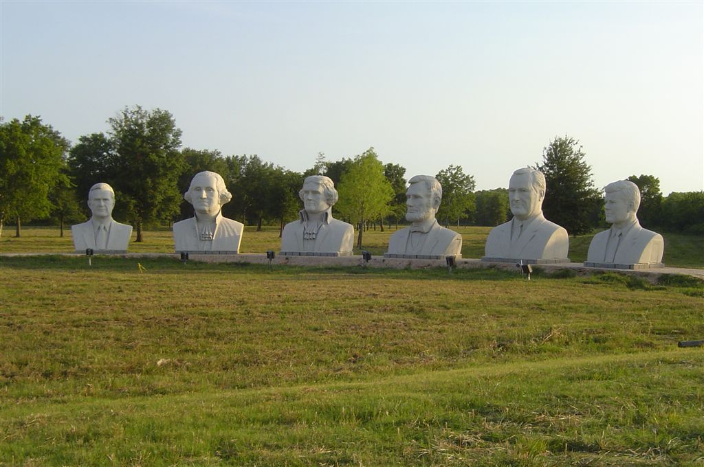 Presidential heads