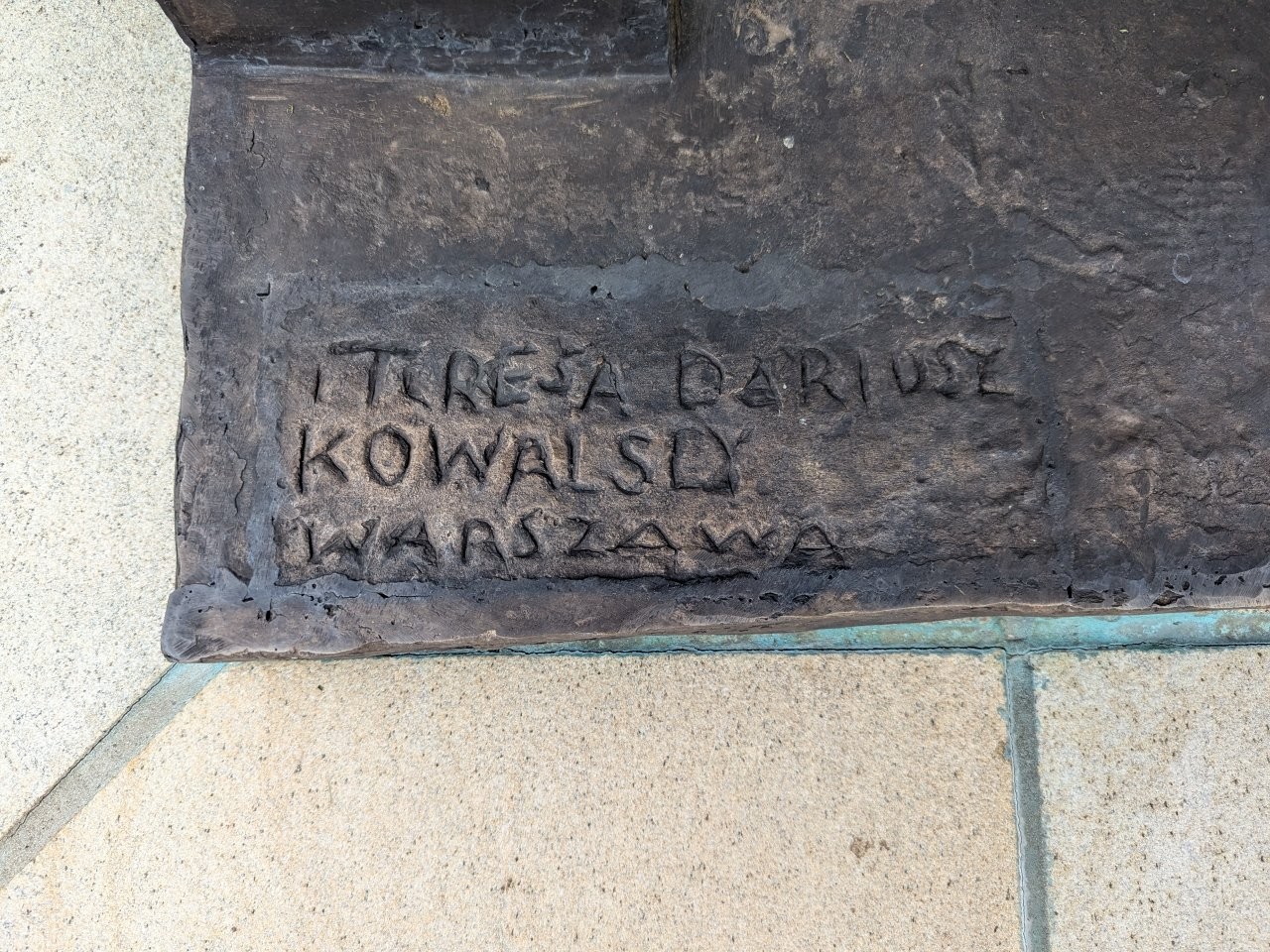 Ronald Reagan eating a pancake statue