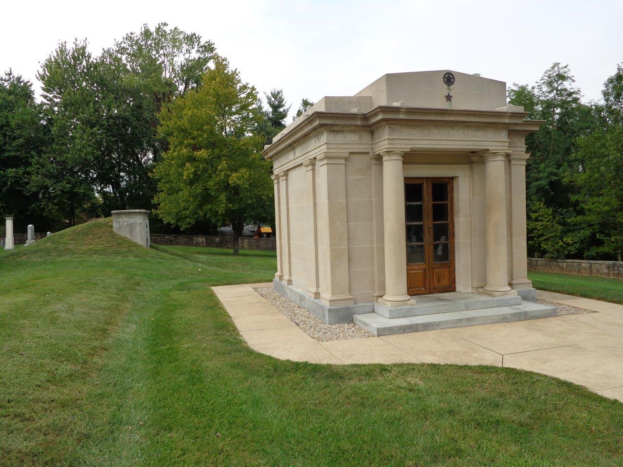 Zachary Taylor tomb