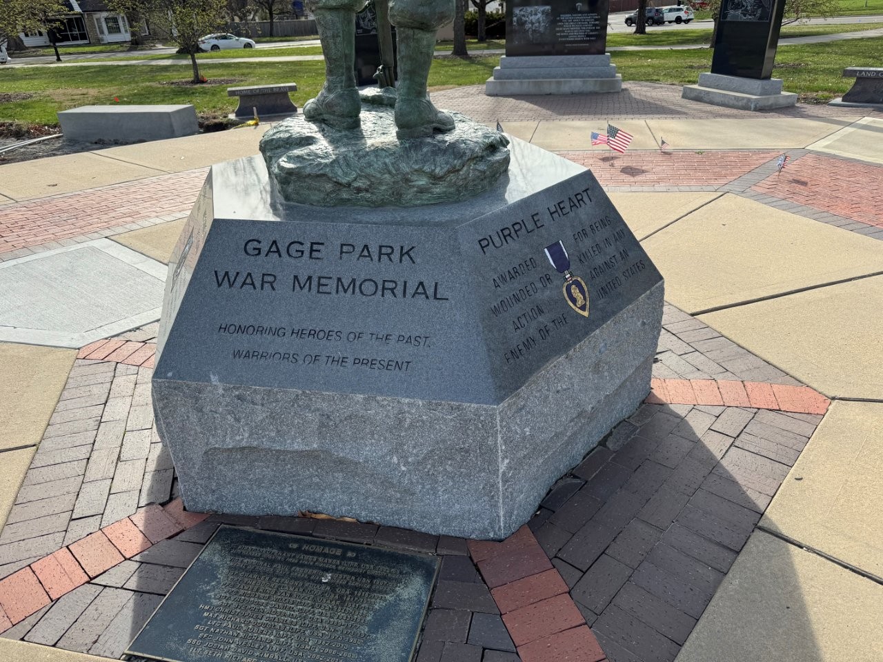 War memorial in Topeka, Kansas featuring Dwight Eisenhower