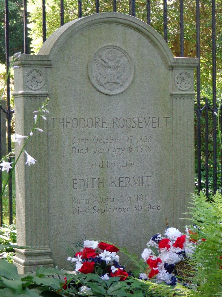 Theodore Roosevelt grave stone